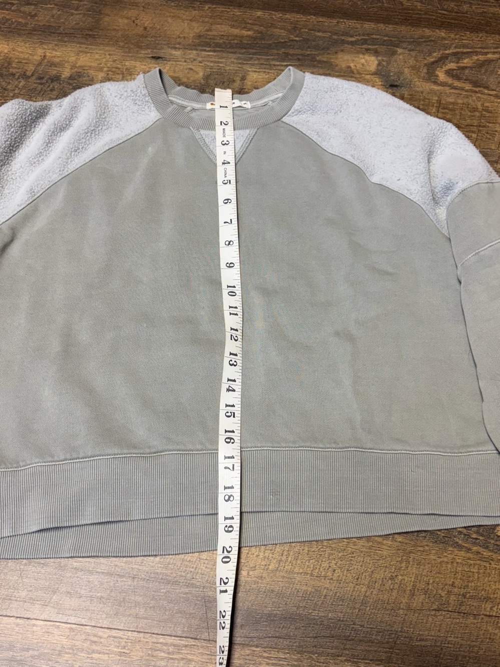 Marine Layer Cloud 9 Cropped Pullover Sweatshirt Women's Medium Shadow Green - Picture 3 of 11